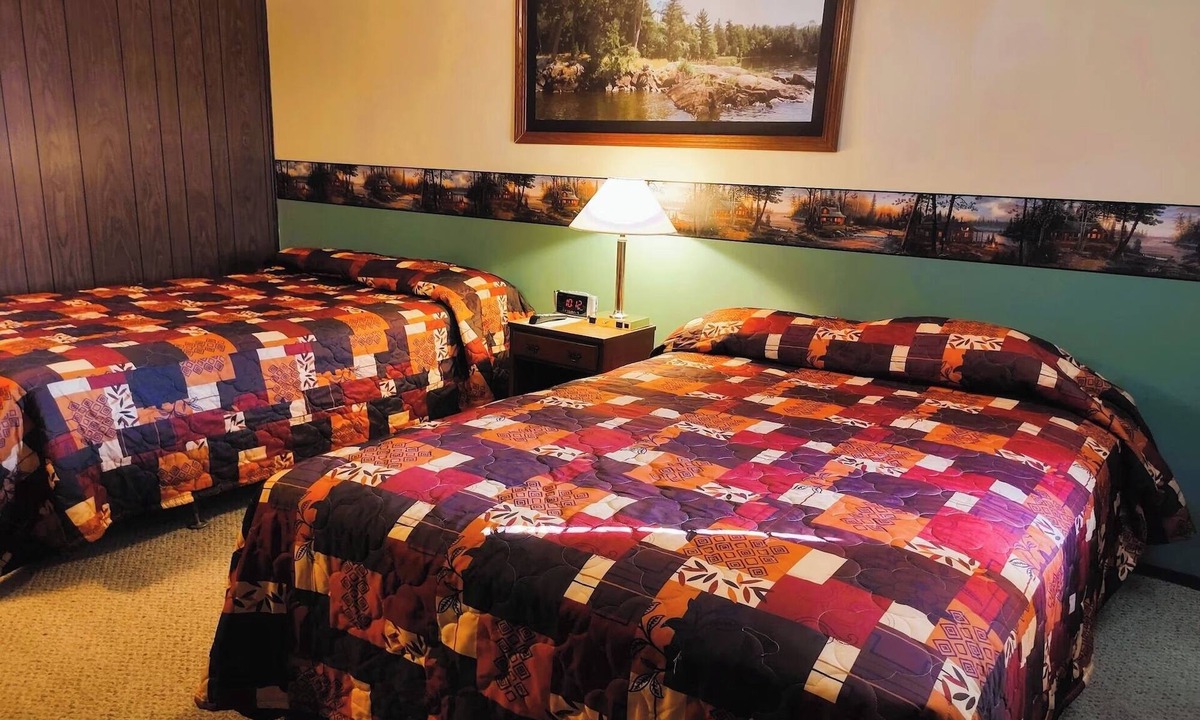 International Falls Hotel | Affordable Comfort with Breakfast Near Scenic International Falls & Top Spots