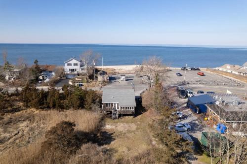 Wading River House | After Dune Delight: Steps to Beach