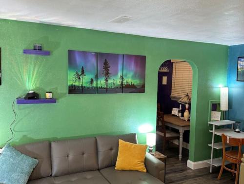 Moorhead Apartment | Afternoon checkout