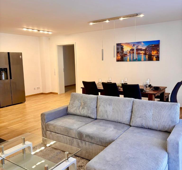 Kornwestheim Apartment | AG Deluxe Ferienwohnung in Kornwestheim