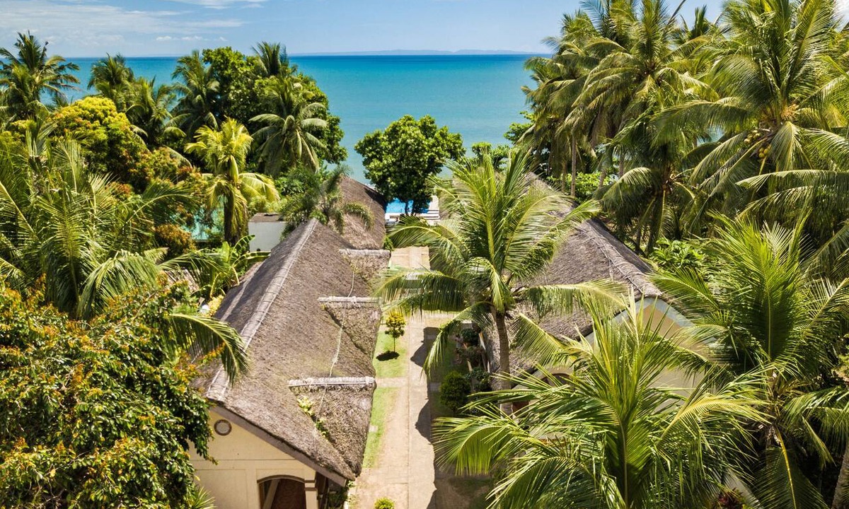 Donsol Hotel | AGM Beachfront Resort & Resto