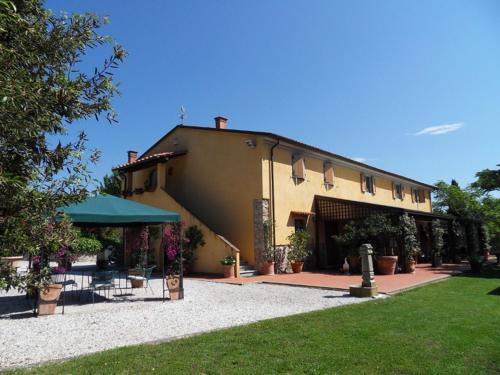 Vecchiano House | Agriturismo Spazzavento