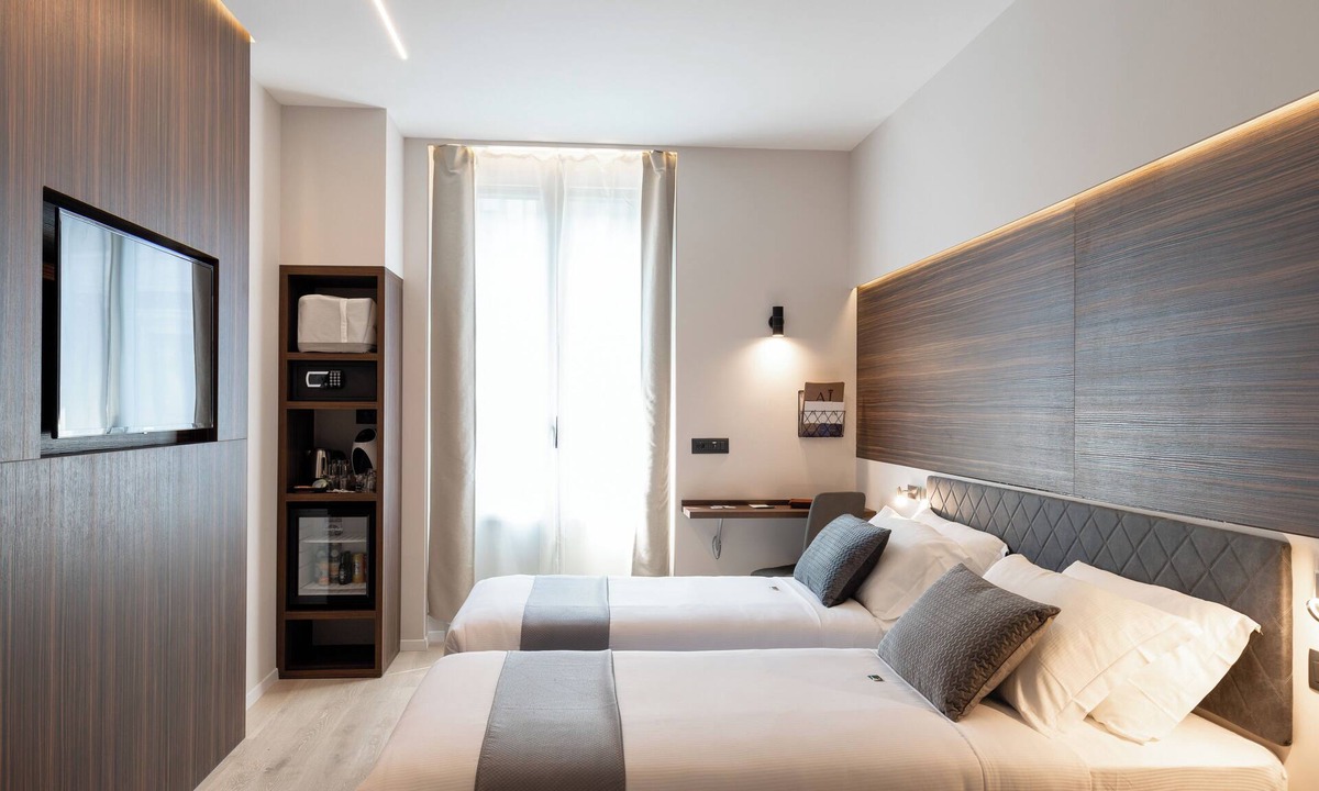 San Babila House | AH - Duomo Essence