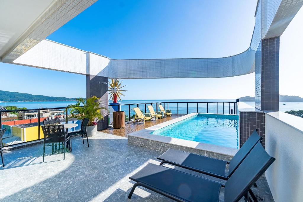 Centro Apartment | Aion 305 - Duplex compacto de luxo - 50 metros do mar!