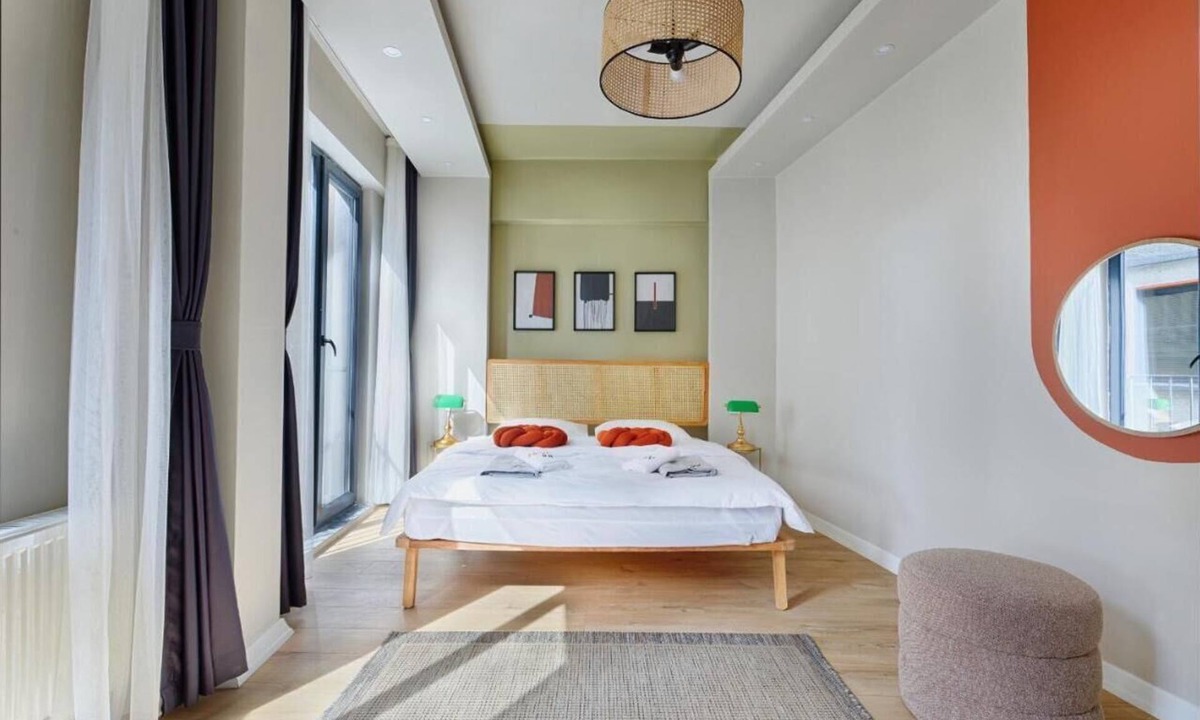 Karakoy Condo | Air-conditioned, WiFi, 1 bedroom and 1 living room apartment in Galata.