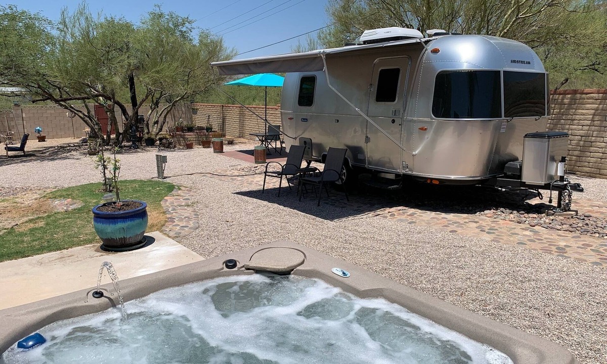 Tanque Verde House | Airstream in Desert Oasis w/ HOT TUB