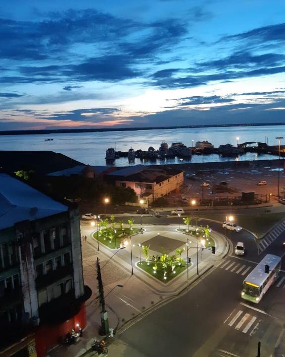 Centro Apartment | Ajuricaba Suítes 4