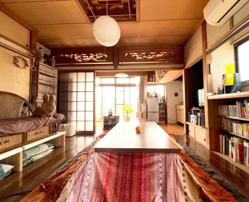 Karatsu House | AKARIYA Hostel