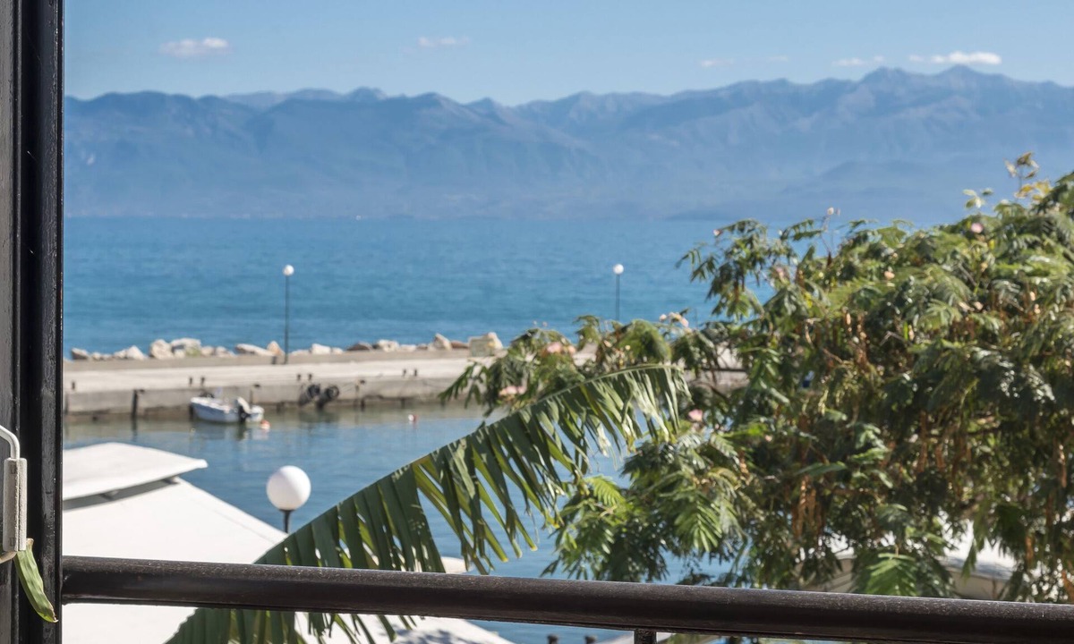 Agios Andreas Hotel | Akroyali Hotel & Villas