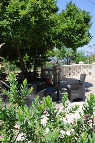 Acri Bed & Breakfast | Al Giardino b&b