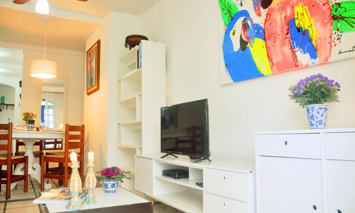 Daniela Cottage | Al Mare - Oceanfront Home - Steps from the Sand in Florianopolis