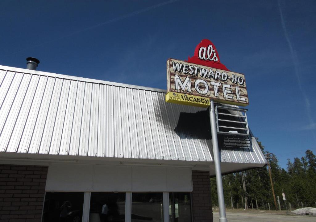 West Yellowstone Hotel | Al's Westward Ho Motel