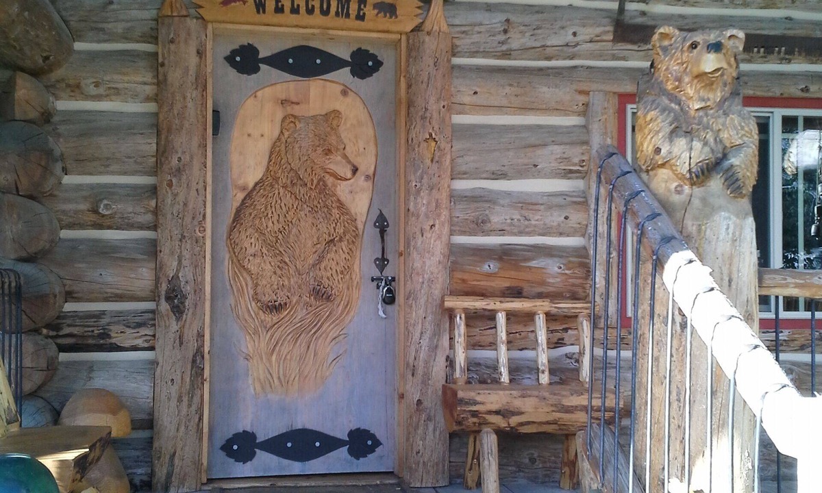 Sterling Cabin | Alaskan Wooden Bear Cabins - Bears Den