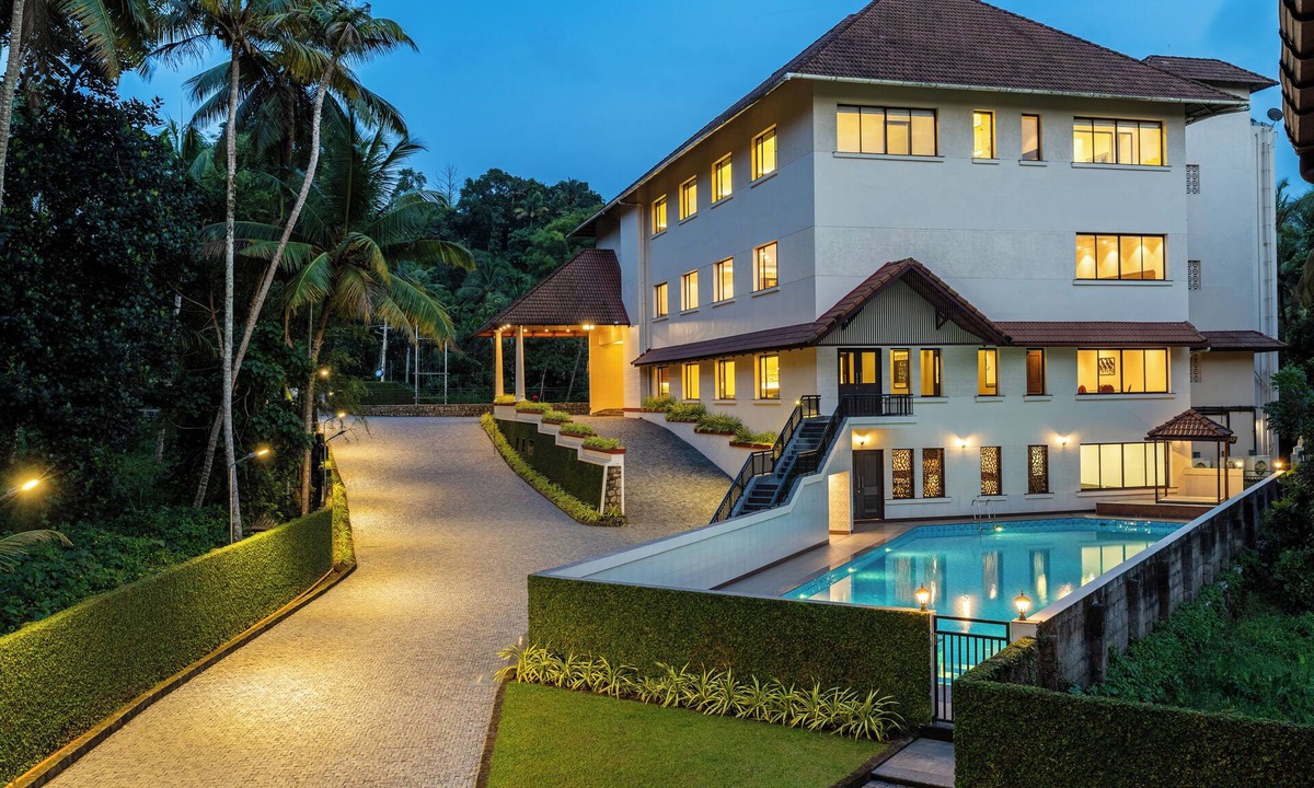 Chirayinkil Hotel | Alaya Stays Still Waters Varkala