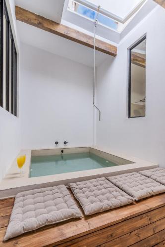 Beiro Apartment | Albaicín romántico con piscina privada