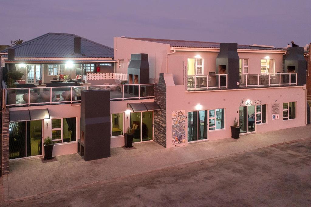 Lambert's Bay Apartment | Albatross Accommodation