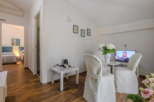 Margine Coperta-Traversagna Hotel | Albergo Alassio