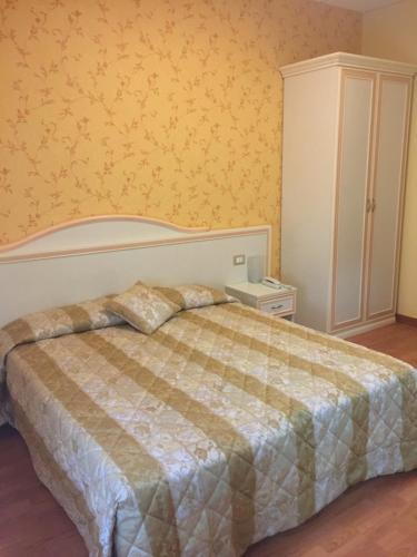 Cingoli Hotel | Albergo La Pineta