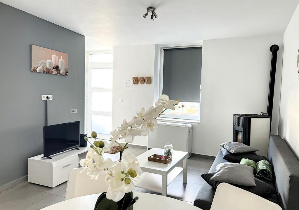 Ransart House | Albert 18 Brussels-charleroi-airport