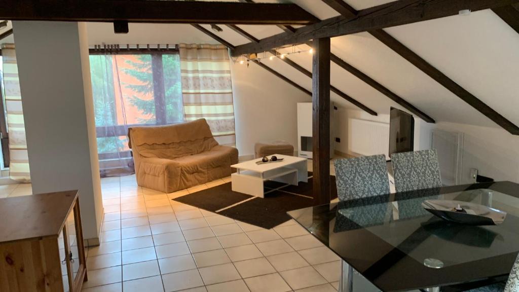 Kadelburg Apartment | Albi Apartment