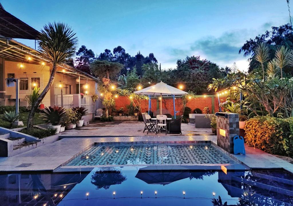 Parongpong Villa | Alessandra Villa