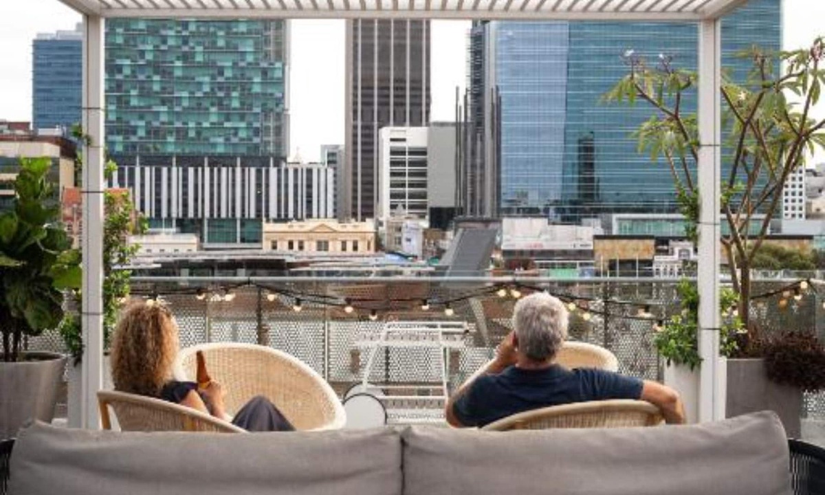 Perth Hotel | Alex Hotel