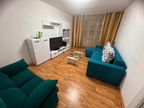 Bals Apartment | Alex