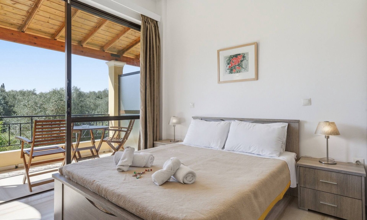 Melikia Apartment | Alexandra Studio 10 Apartment with Private Balcony & Wi-Fi