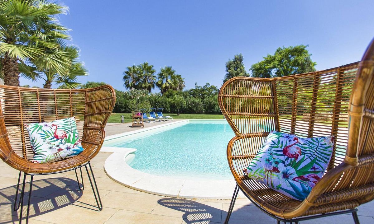 Alghero Villa | Alghero Villa for 8/10 people, with 4 bedrooms, 3 bathrooms, swimming pool and tennis court
