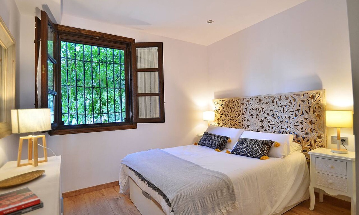 Beiro Apartment | Alhamra, panoramic views and private parking