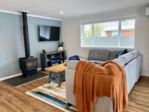 Twizel House | All Decked Out