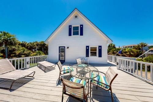Edisto Island House | All Decked Out