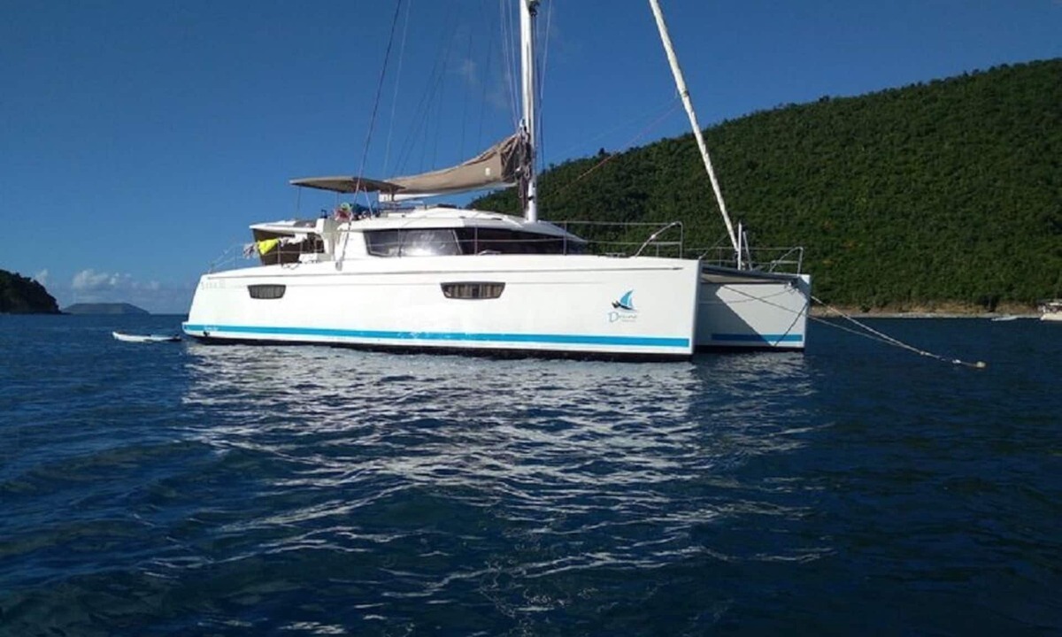 Estate Nisky Boat Rental | ALL INCLUSIVE FOOD & DRINK on a Private SAILING YACHT that SLEEPS up to 10 GUEST