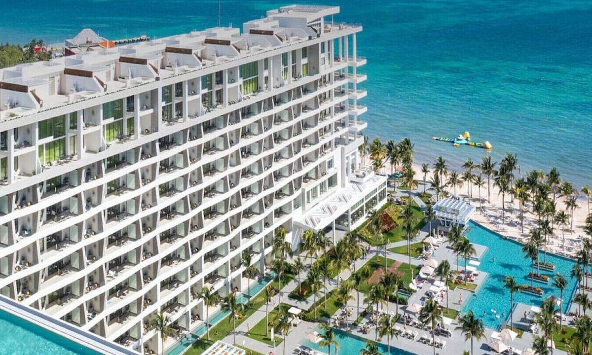 Playa Mujeres Villa | 🌞 All-Inclusive Optional OceanFront Beach Resort Villas 🏖️ ~ 𝕏 @MyBeachSuites