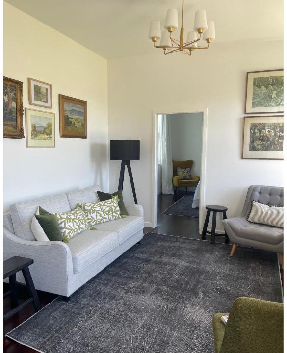 Featherston House | Alloa Petite