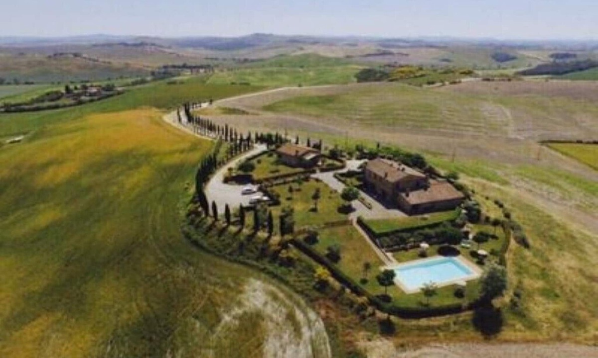 Ponte di Gabbiano Other | Alloro apartment in farmhouse with swimming pool in the Crete Senesi