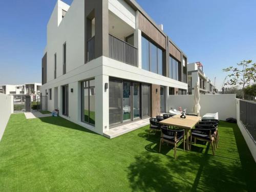 Dubai Sports City Villa | Allsopp & Allsopp - 4-Bedroom Villa with Maids Room in Aura 3 Tilal Al Ghaf