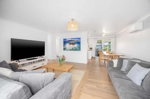 North Haven House | Alma Beach Haven