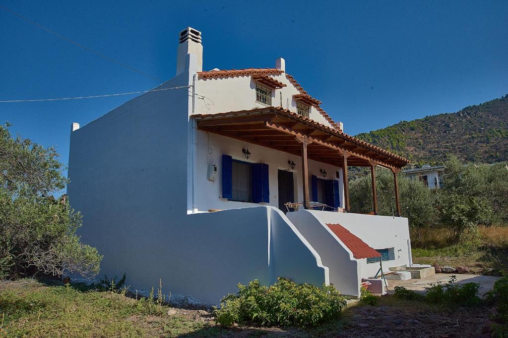 Gefyra House | Almyriki