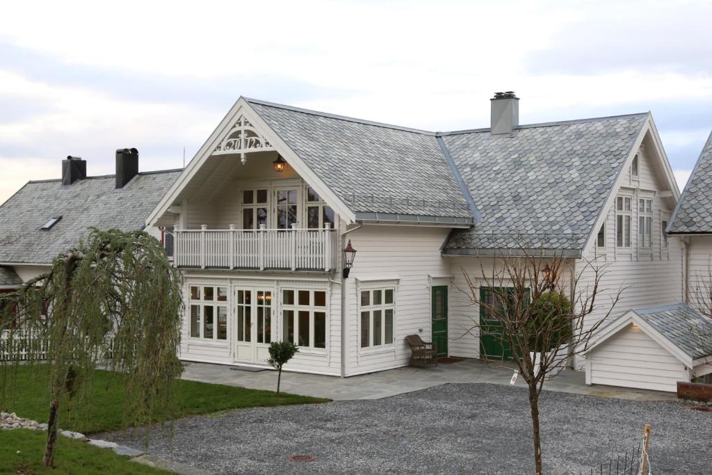 Giske Apartment | Alnes Gård