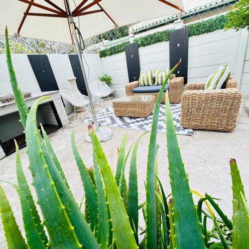 Graaff-Reinet Apartment | Aloe Karoo Cottage