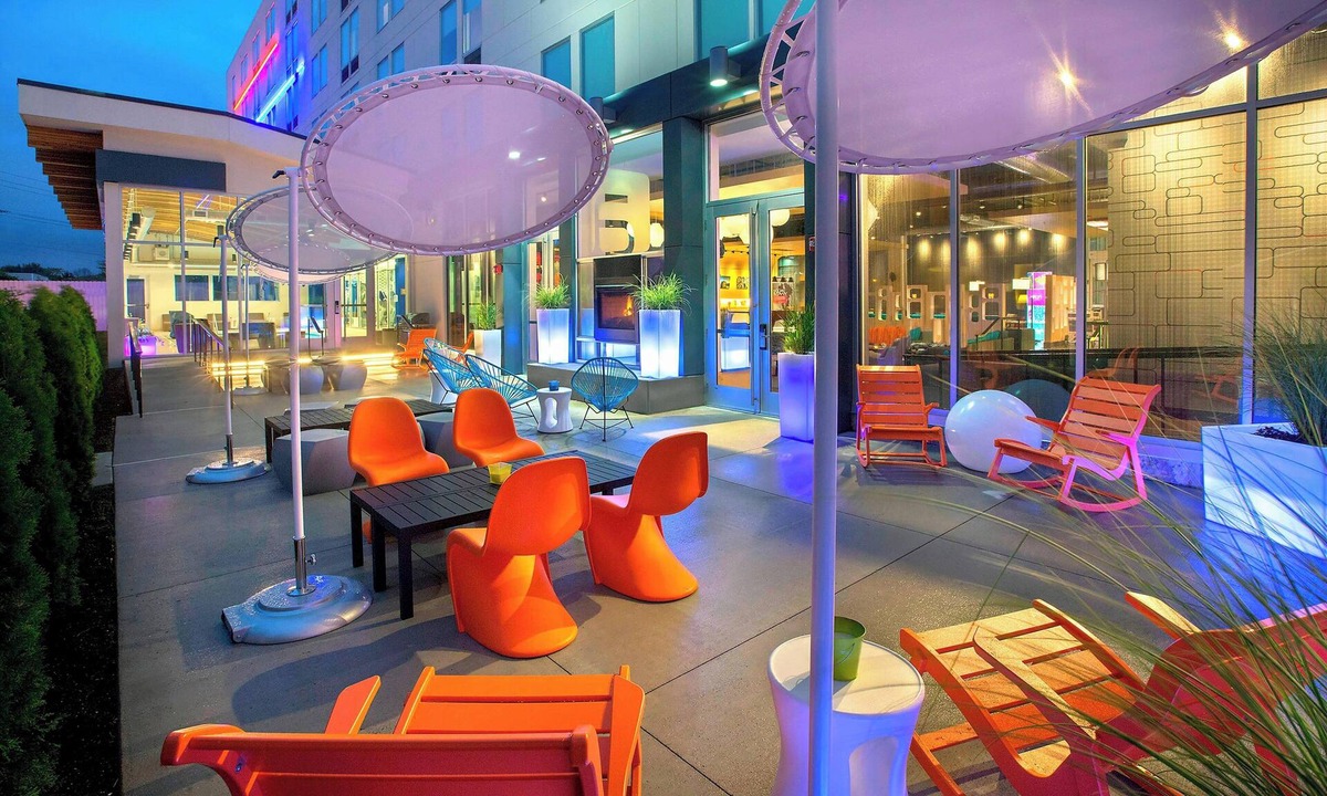 Cheektowaga Hotel | Aloft by Marriott Buffalo Airport