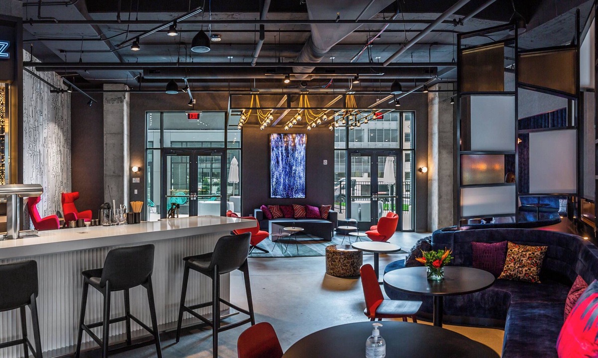 Easton Hotel | Aloft by Marriott Columbus Easton