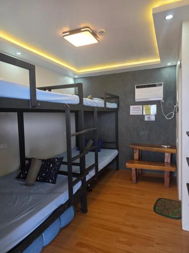 Mabini Hostel | Aloha Aina Dive Resort