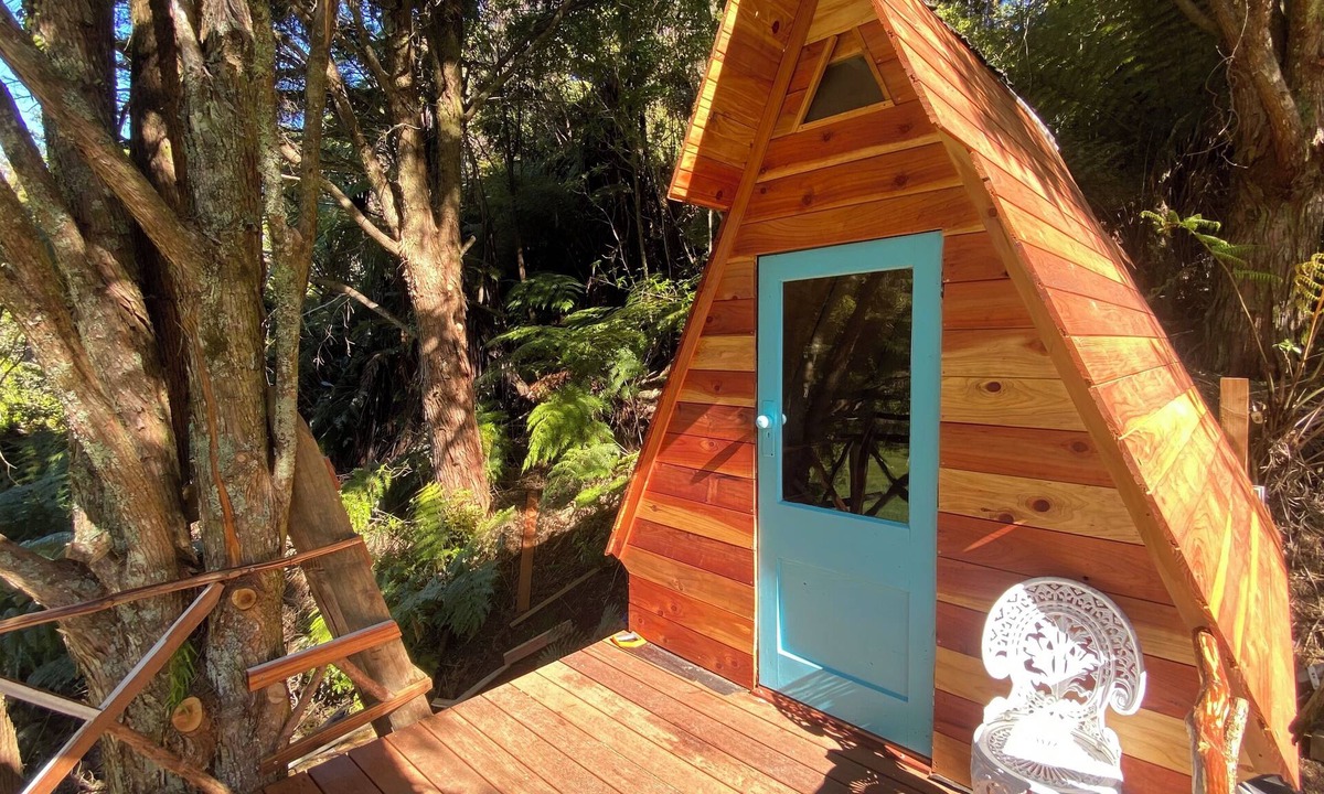 Upper Takaka Cabin | Alpacas Off Grid - Treehouse & Hut