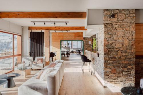 Les Menuires Hotel | Alpeen Hotel
