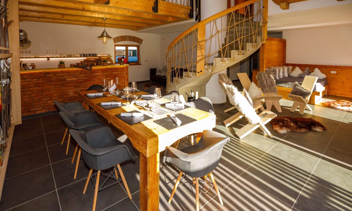 Mittenwald Ski Chalet | Alpenloft 1.0