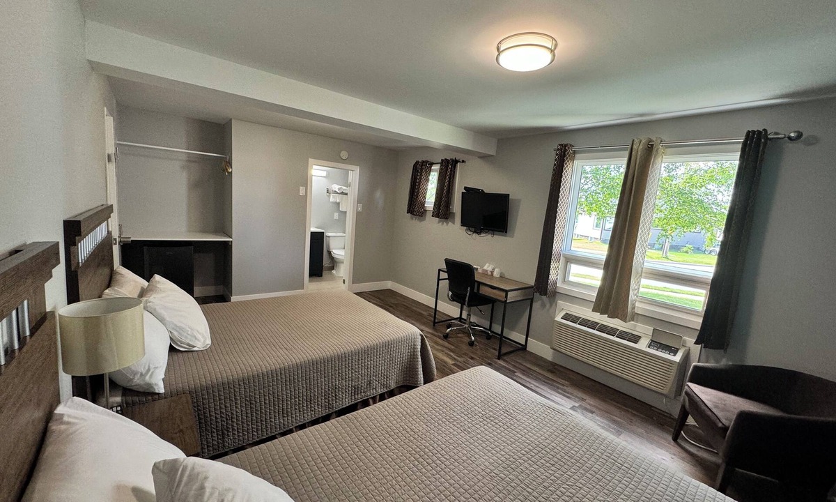 Wawa House | Alpha Inn