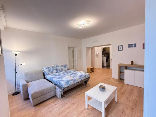Barriera Vecchia-San Giacomo Apartment | Alphabet Apartment
