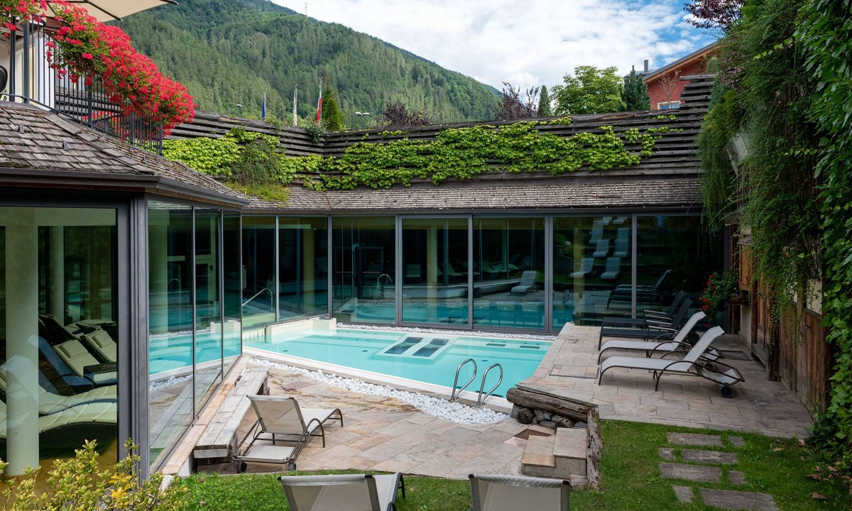 Dimaro Hotel | AlpHoliday Dolomiti Wellness